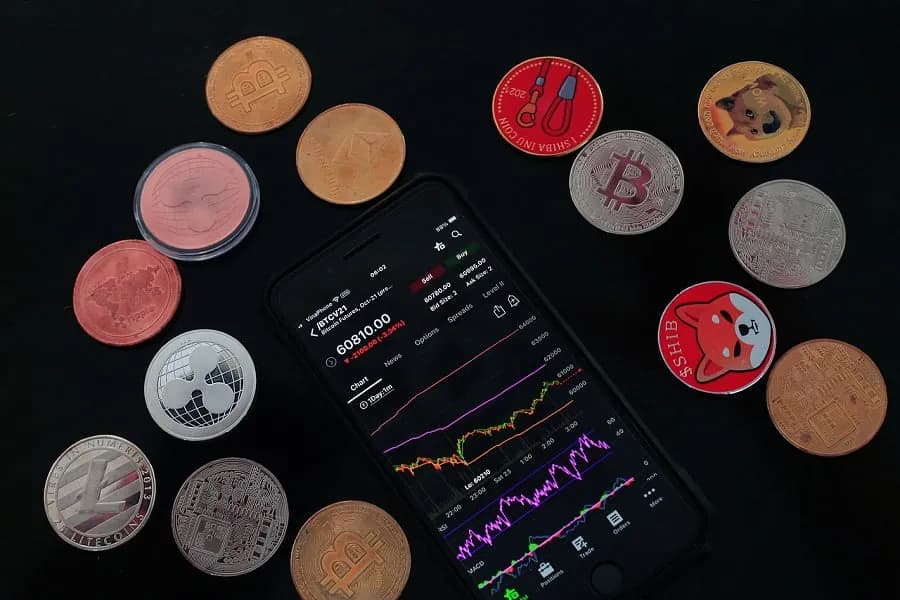 Jak bezpiecznie zarabiać na bitcoinie bez ryzyka i strat dla początkujących